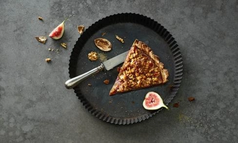 Zwetschgen-Feigen-Tarte mit Baumnüssen